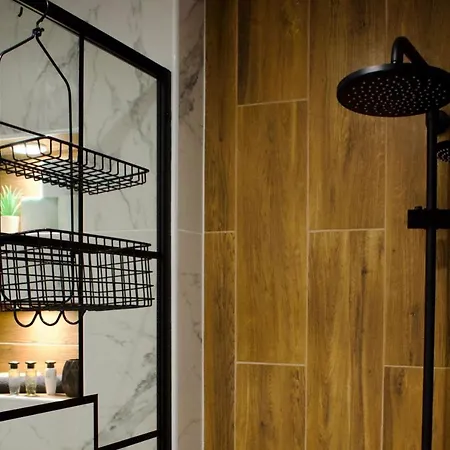 דירה Baths - Modern 2bd Flat By Flat Mаnager